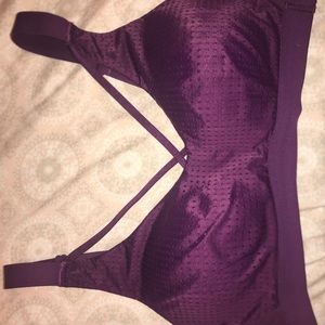 VS sports bra